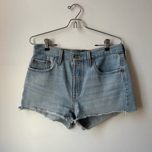 LEVIS High Waisted Button Up Shorts